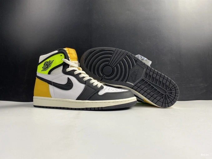 Bmlin AIR 555088-118 RETRO GOLD' 1 HIGH JORDAN 'VOLT OG 0701